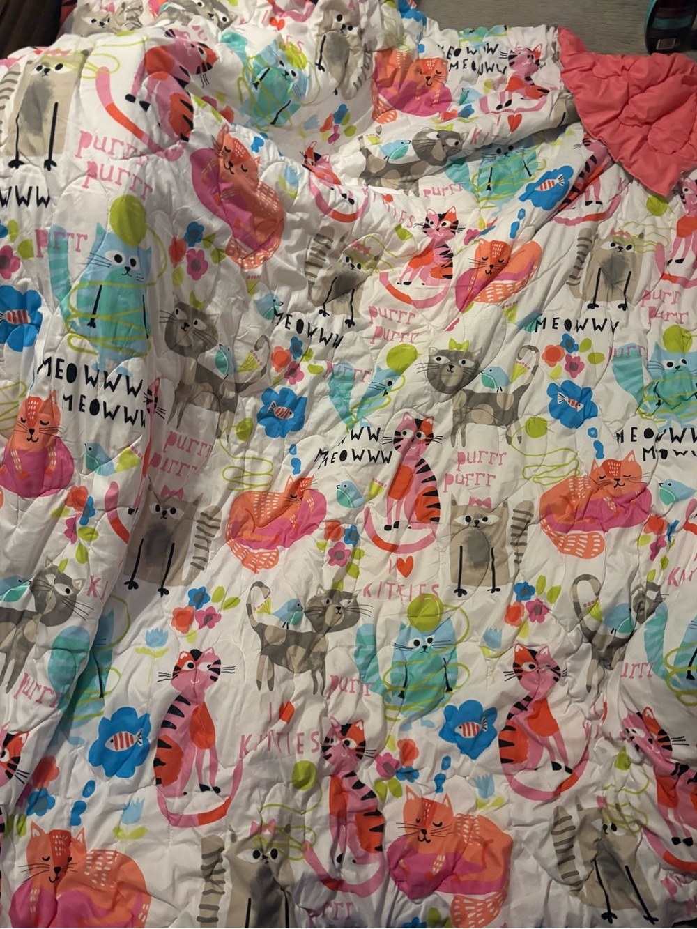 29- crayola Colorful Cat Print comforter White with Pink, Aqua & Orange